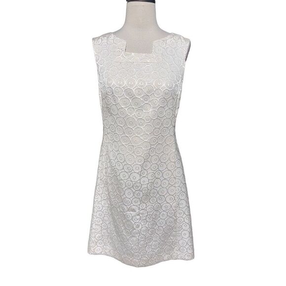 Nine West Off White Gold Sleeveless Shimmery Brocade Mod Style Dress Size 4 - Picture 1 of 5